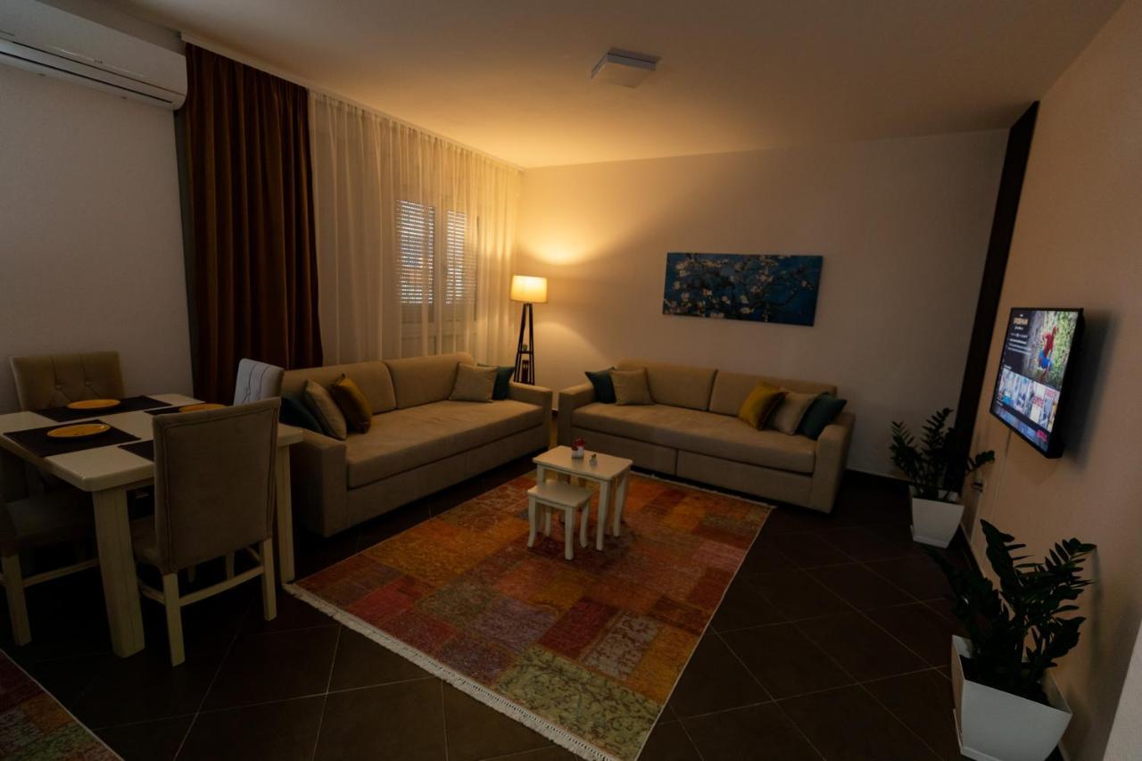 Tirana Contact Apartment Extérieur photo